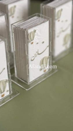 علبة منديل اكريلك حسب الطلب