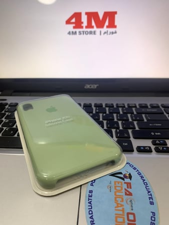 كفر ايفون اخضر فاتح