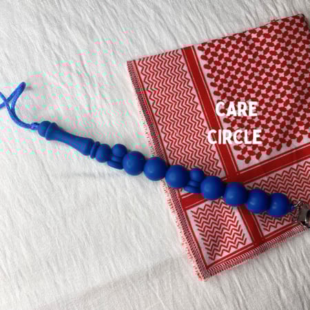 سبحة حامل للمصاصة أزرق داكن