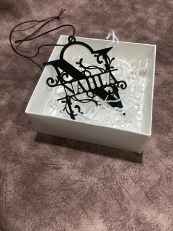 تعليقه مزخرفه