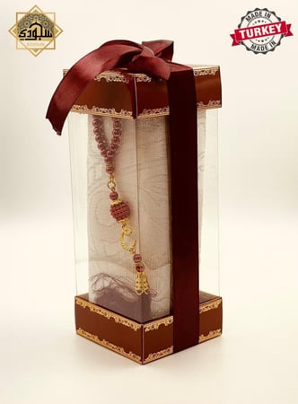 مجموعة 5 علب هدايا مع سجادة صلاة فاخرة وسبحة أنيقة