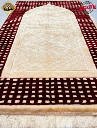 سجادة صلاة طبية حريريه ناعمة بملمس حريري