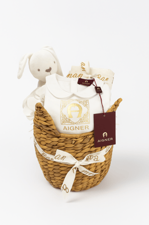 هدايا مواليد بنات فخمه