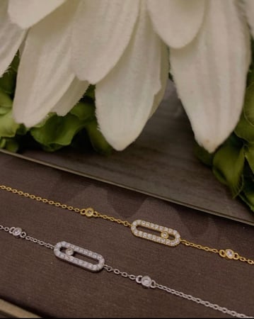 [202]لون ذهبي