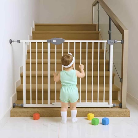 حاجز درج امان للاطفال العرض 120 سم ويتمدد الى 127 سم و ارتفاع 78 سم \= S5.5