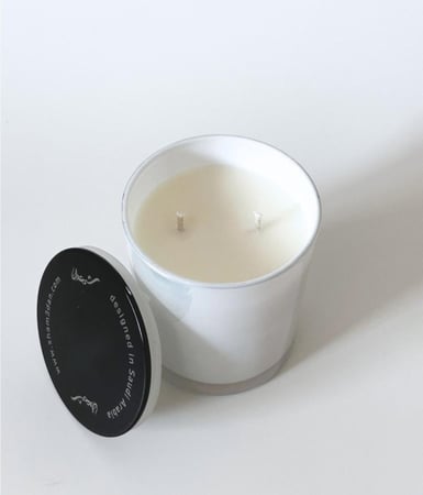 شمعة Clean Cotton برائحة نظافة القطن