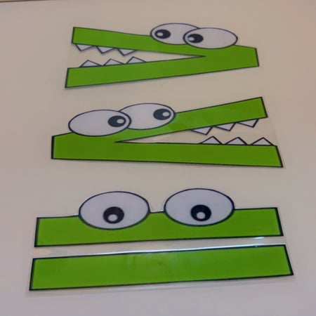 اشارات المقارنة -3 قطع