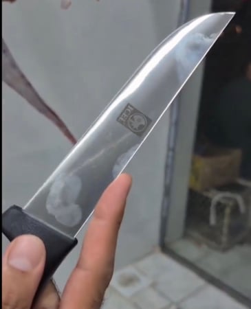 سكين ايسل مقاومه لصدى جوده عاليه طولها 15 سم