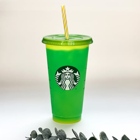 كوب ستاربكس متغير اللون