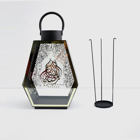 حامل الشموع - رمضان كريم