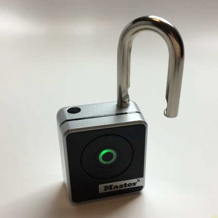 قفل ذكي بالبلوتوث