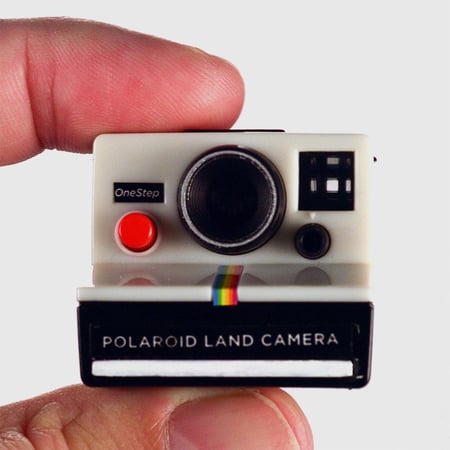 ميدالية اصغر كاميرا