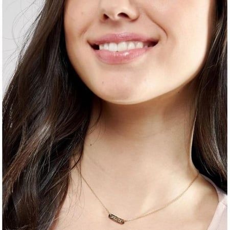 قلادة من أورليا