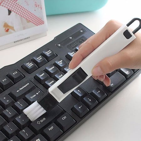 فرشاة تنظيف النوافذ