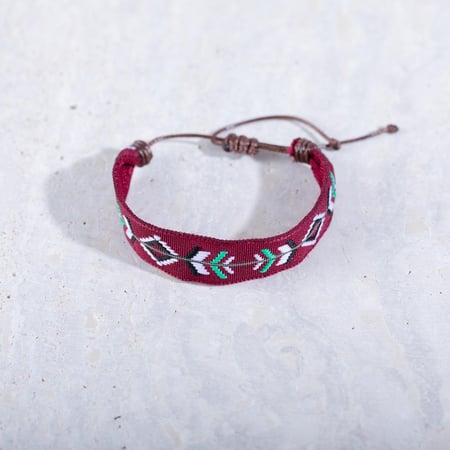 سوار يد رجالي