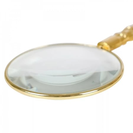 المُكبِرةُ الذَهبِيةُ