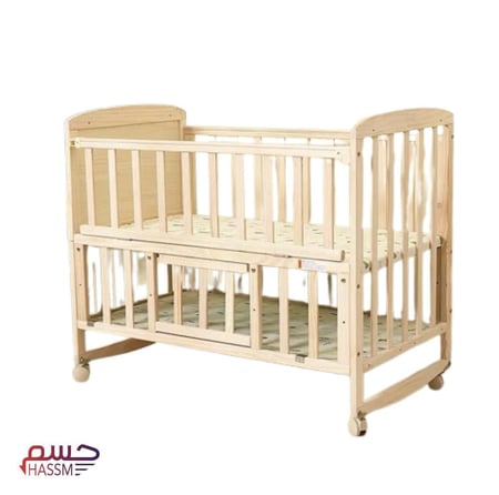 سرير اطفال خشبي