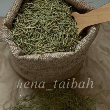 اكليل الجبل مع الحناء للشعر