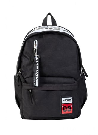 شنطة مدرسية بخامات متينة