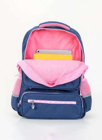 شنطة مدرسية لطفلتك