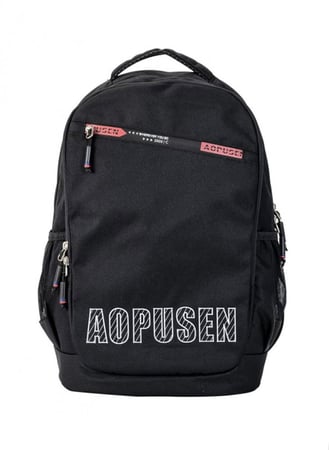 شنطة مدرسية بألوان هادئة