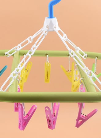 علاقة تجفيف ملابس