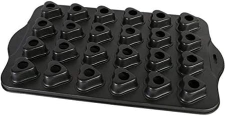 قالب كيك مكعبات الصغيرة شكل قلب (24 قطعة)