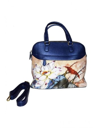 شنطة يد أنيقة مطبوعة بنقش الزهور للنساء في السعودية