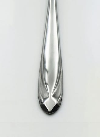 طقم أدوات مائدة من الإستانلس ستيل مكون من 24 قطعة فضي