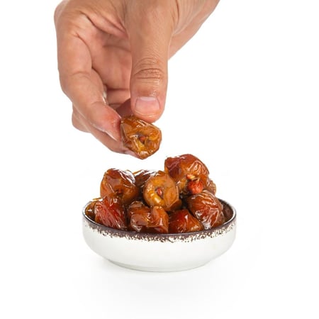 سكري مكنوز باللوز - تمور القصيم - تمور الأرياف - تمر باللوز - تمر محشي