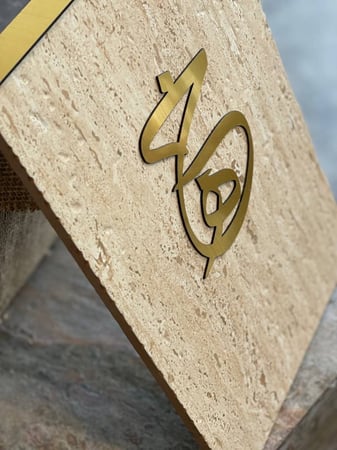 ستاند ايباد للعقد