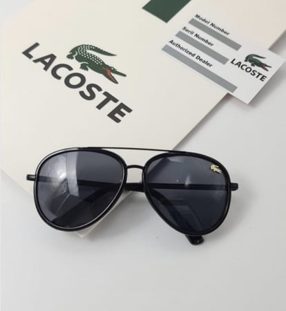 نظاراة لاكوست اسود كامل