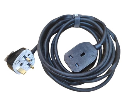 توصيلة فيشة ثلاثي ذكرو انثى 4م 2.5 مل B6 15.5