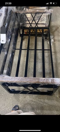 كرسي ثلاثي مترين حديد اكسين