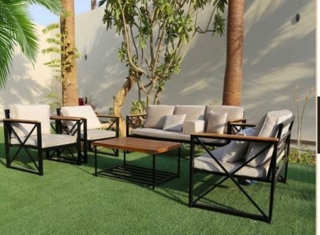 جلسات خارجية حديد اكس مع ديكور خشب