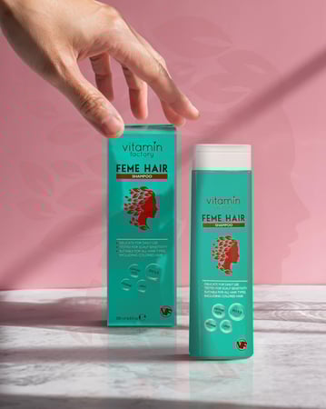 شامبو فيتامين فاكتوري فيمي هير للشعر مع الكافيين والأرجينين واليوريا