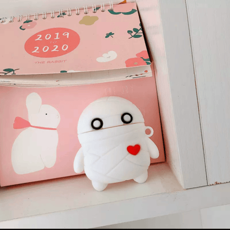 Airpodes case doll  برو