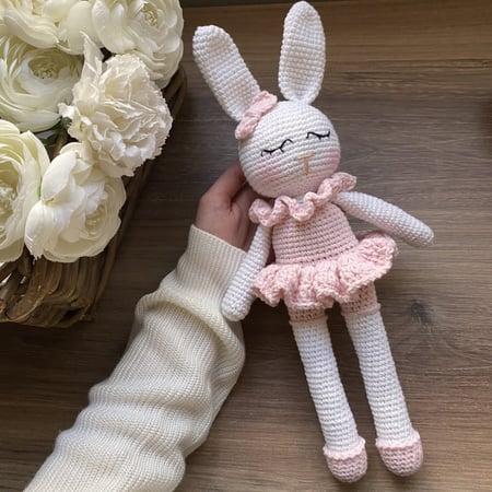 دمية كروشيه ارنب