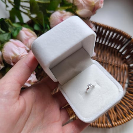 خاتم حديثي ولاده