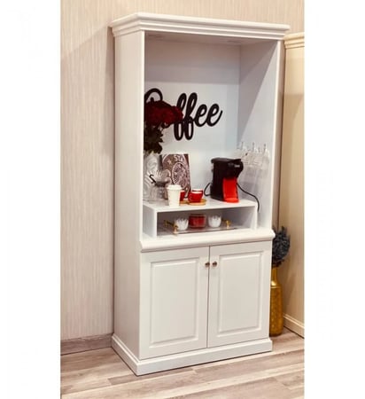 دولاب كوفي بإضاءة من الداخل و حوامل جانبية للأكواب