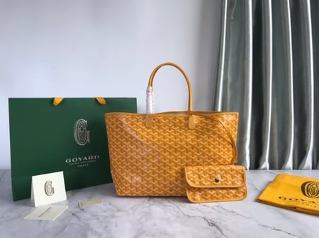 goyard size34 CM