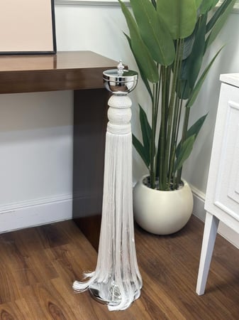 استاند تقديم هدب