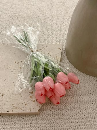 باقة توليب صناعي