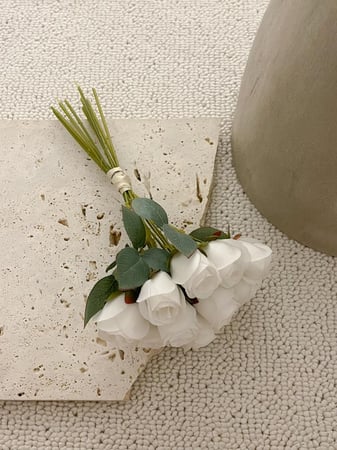 باقة ورد صناعي