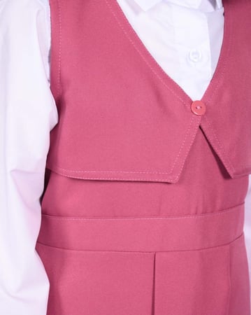 طقم مريول مدرسي مع قميص بناتي ابتدائي تصميم مريح مع قميص أبيض