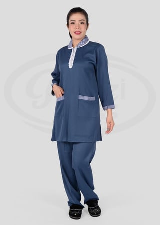 زي عاملات شتوي بياقة كاروهات