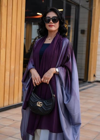 عباية لافندر تدرجات اللون البنفسجي تصميم بشت جوده وخياطة راقيه وصيفيه