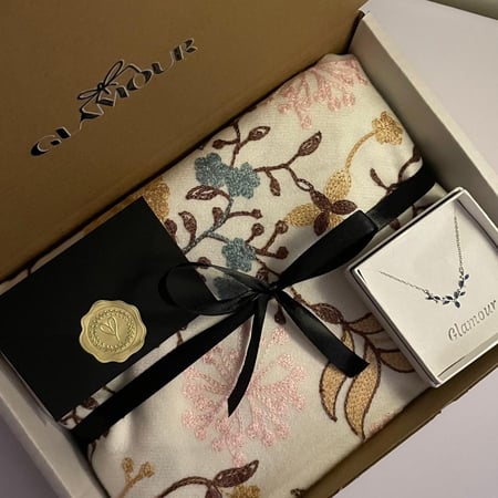 بوكس الشتاء ياقوتي