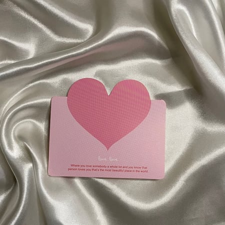 كرت اهداء القلب الوردي