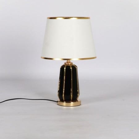 اباجورة 3 الوان